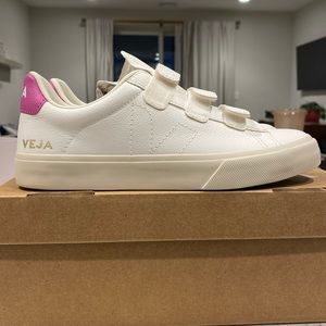 Veja recife chromefree velcro sneakers